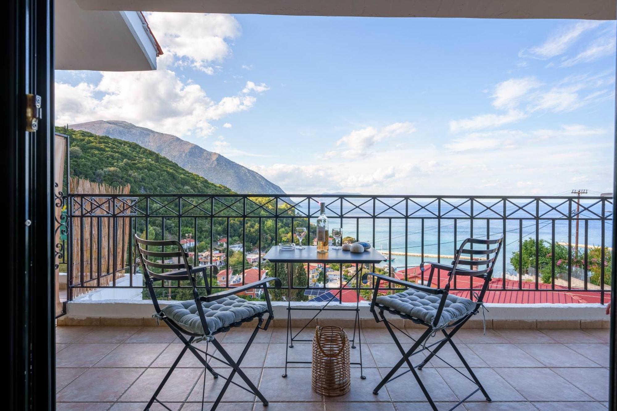 Giannatos' Studios - Makis Poros  Exterior photo