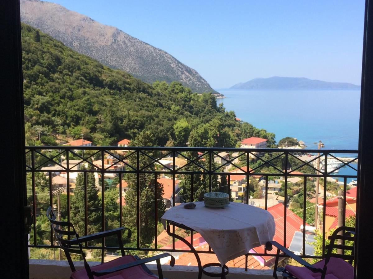 Giannatos' Studios - Makis Poros  Exterior photo